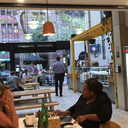 O'Connell Street Cafe - Rent Accommodation 0