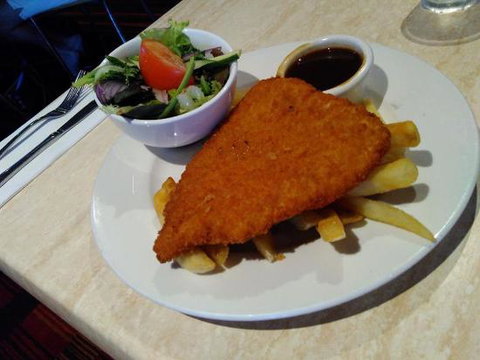 Airport Tavern - Rent Accommodation 5