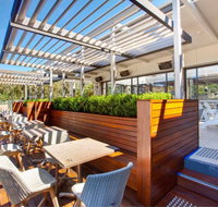 Ironstone Bar  Dining - Rent Accommodation