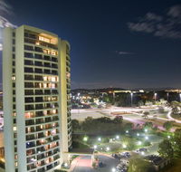 BreakFree Capital Tower - Rent Accommodation