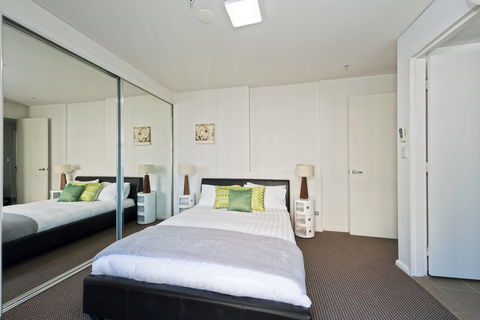 Astra Apartments North Sydney - Rent Accommodation 4