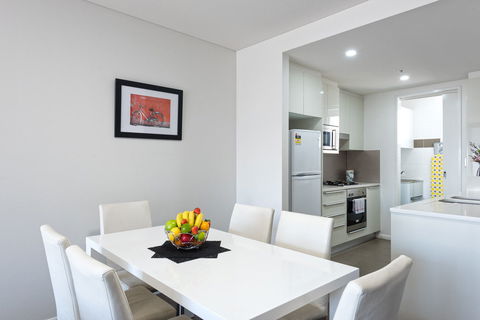 Astra Apartments North Sydney - Rent Accommodation 6