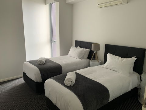 Astra Apartments North Sydney - Rent Accommodation 11