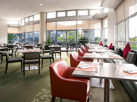 Novotel Sydney Olympic Park - Rent Accommodation 8