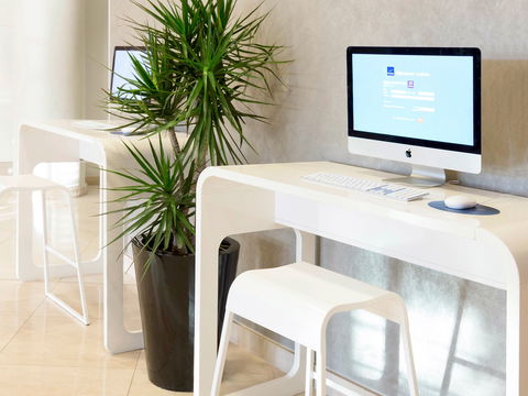 Novotel Sydney Olympic Park - Rent Accommodation 12