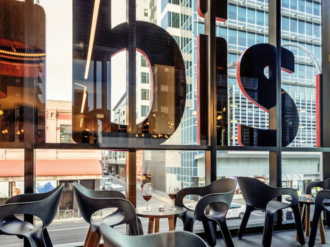 Ibis Adelaide - Rent Accommodation 1