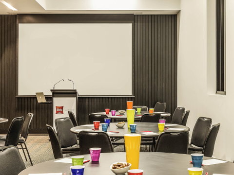Ibis Adelaide - Rent Accommodation 9
