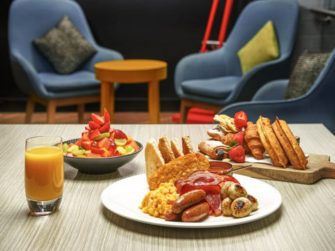 Ibis Adelaide - Rent Accommodation 17