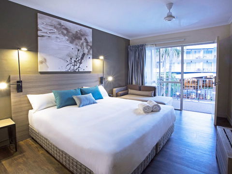 Mantra Club Croc - Rent Accommodation 3