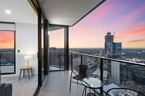 Astra Apartments Parramatta - Skyrise - Rent Accommodation 2
