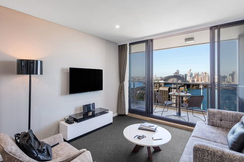 Meriton Serviced Apartments North Sydney - Rent Accommodation 14
