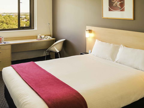 Hotel Ibis Sydney Olympic Park - Rent Accommodation 6