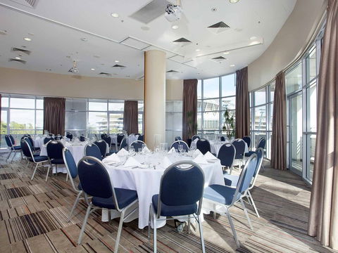 Hotel Ibis Sydney Olympic Park - Rent Accommodation 8