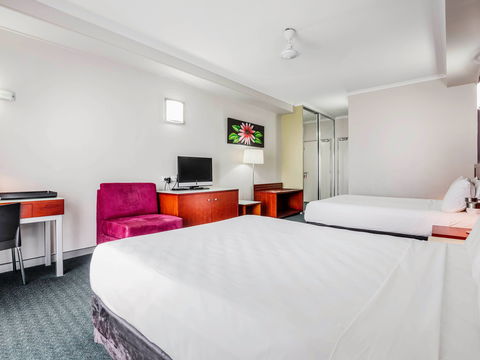 Novotel Darwin Airport Hotel - Rent Accommodation 3
