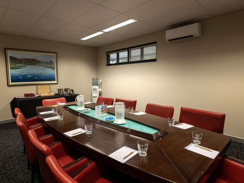Novotel Darwin Airport Hotel - Rent Accommodation 7