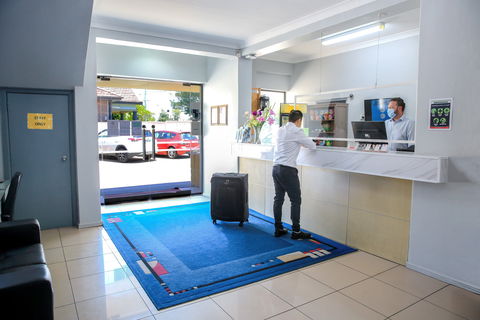 Metro Inn Ryde - Rent Accommodation 2