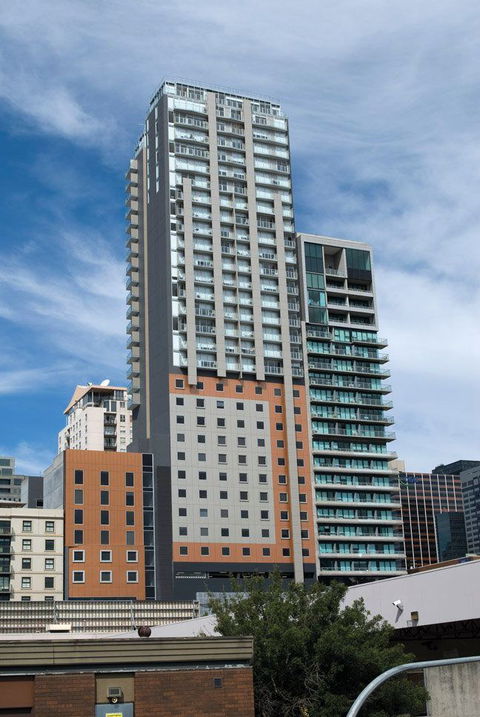 Atlantis Hotel - Rent Accommodation 0