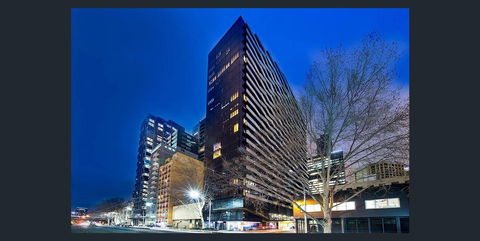 Aura On Flinders - Rent Accommodation 0
