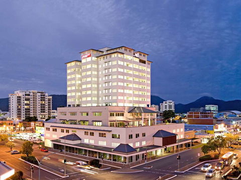 Cairns Central Plaza Apartment - Rent Accommodation 0