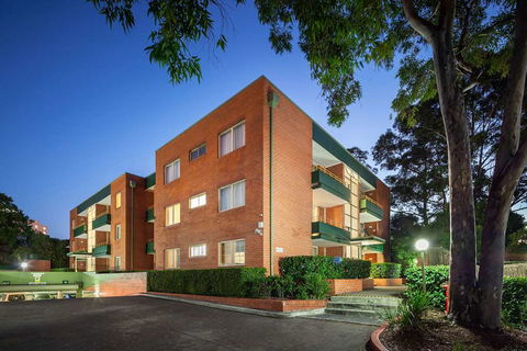 APX Apartments Parramatta - Rent Accommodation 0