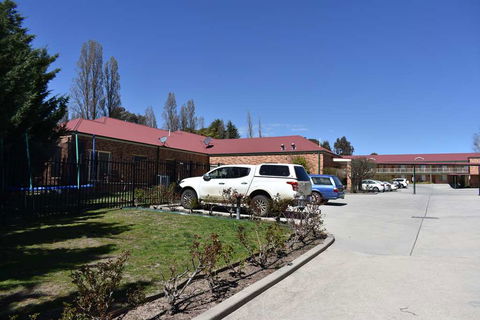 Best Western Plus Ambassador Orange - Rent Accommodation 0