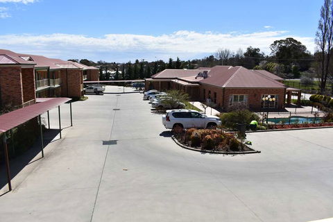 Best Western Plus Ambassador Orange - Rent Accommodation 3