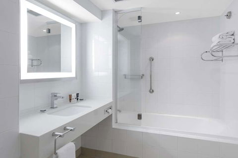 Amora Hotel Brisbane - Rent Accommodation 2