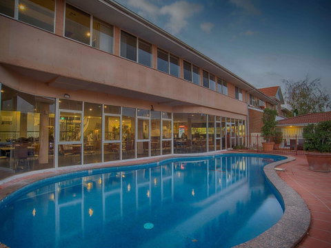 Ibis Styles Canberra - Rent Accommodation 43