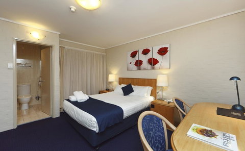 Ibis Styles Canberra - Rent Accommodation 9