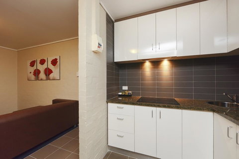 Ibis Styles Canberra - Rent Accommodation 12