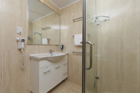 Ibis Styles Canberra - Rent Accommodation 11