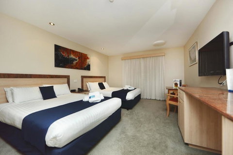 Ibis Styles Canberra - Rent Accommodation 8