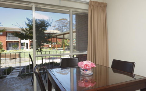 Forrest Hotel & Apartments - Rent Accommodation 38