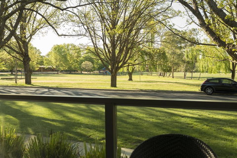 Forrest Hotel & Apartments - Rent Accommodation 5