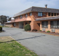 Canberra Lyneham Motor Inn - Rent Accommodation