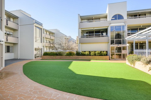 Accommodate Canberra - The Summit - Rent Accommodation 4