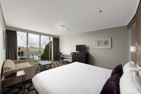 Rydges Canberra - Rent Accommodation 2