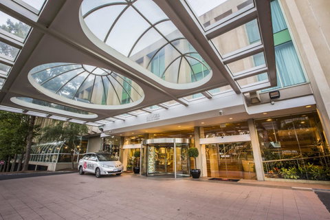 Rydges Canberra - Rent Accommodation 16