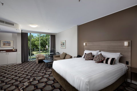 Rydges Canberra - Rent Accommodation 37