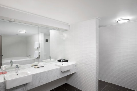 Rydges Canberra - Rent Accommodation 39