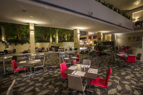 Rydges Canberra - Rent Accommodation 22