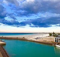 Ocean View Luxury Apartment  Suite - Rent Accommodation