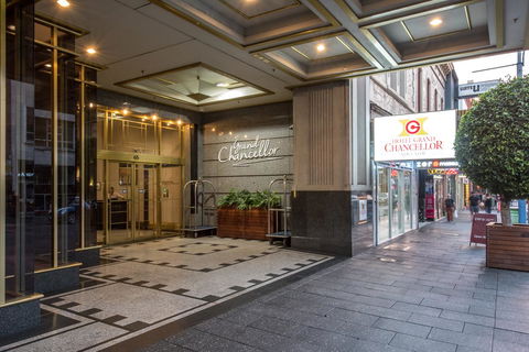 Hotel Grand Chancellor Adelaide - Rent Accommodation 0