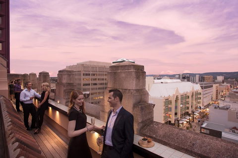 Mayfair Hotel - Rent Accommodation 27