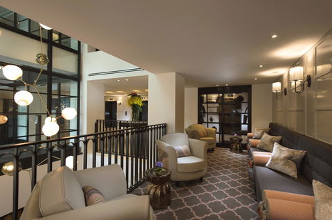 Mayfair Hotel - Rent Accommodation 9