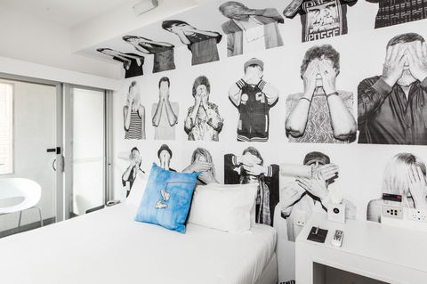 Majestic Minima Hotel - Rent Accommodation 8