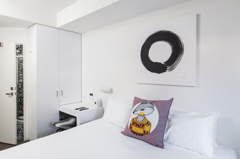 Majestic Minima Hotel - Rent Accommodation 25