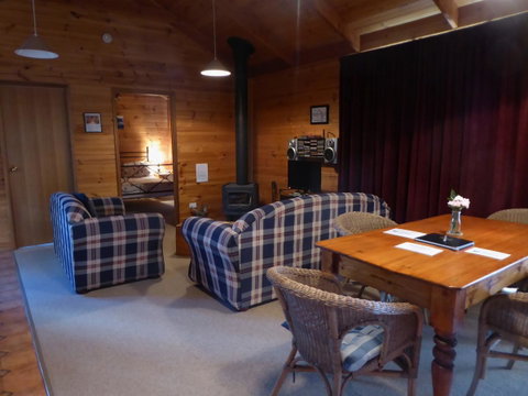 Molly's Chase - Rent Accommodation 19