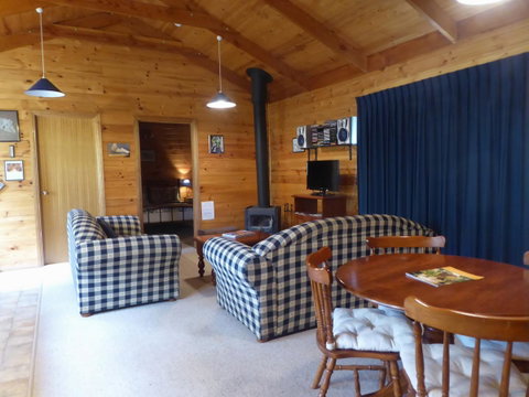Molly's Chase - Rent Accommodation 1