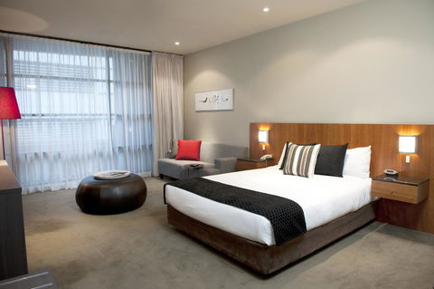 Mantra Hindmarsh Square - Rent Accommodation 19